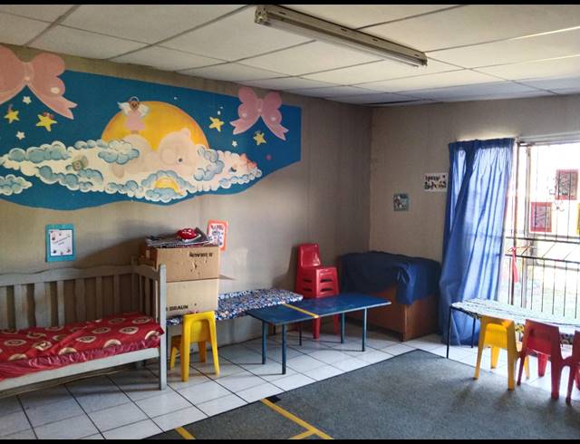 215M² BUSINESS FOR SALE IN VANDERBIJLPARK CE